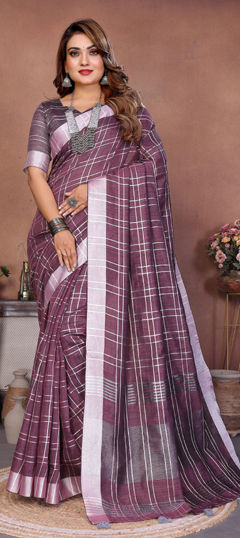 Purple and Violet color Saree in Cotton, Linen fabric with Printed work