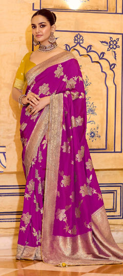 Pink and Majenta color Saree in Silk fabric with Weaving work