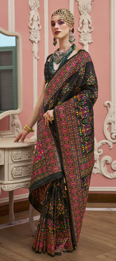 Black and Grey color Saree in Banarasi Silk fabric with Weaving work