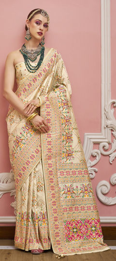 White and Off White color Saree in Banarasi Silk fabric with Weaving work