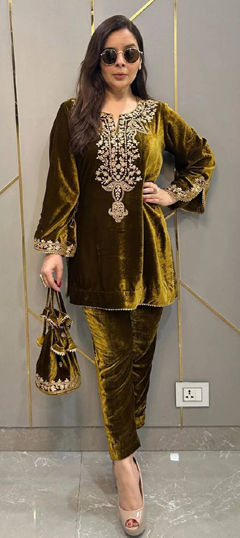 Blue color Salwar Kameez in Velvet, Viscose fabric with Embroidered, Sequence work