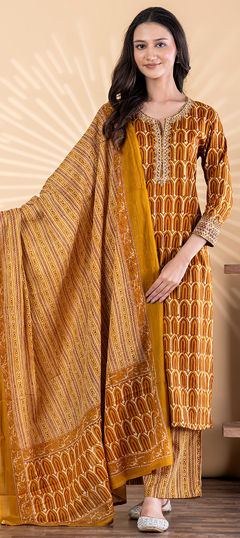 Beige and Brown color Salwar Kameez in Cotton fabric with Printed, Thread work