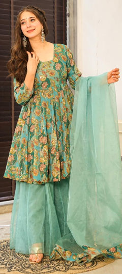 Green color Salwar Kameez in Organza Silk fabric with Digital Print, Floral work