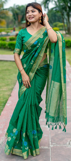 Green color Saree in Linen fabric with Weaving work