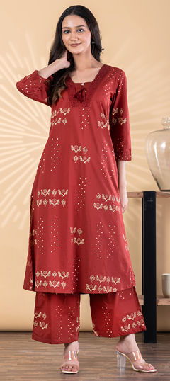 Red and Maroon color Salwar Kameez in Cotton fabric with Lace, Printed work