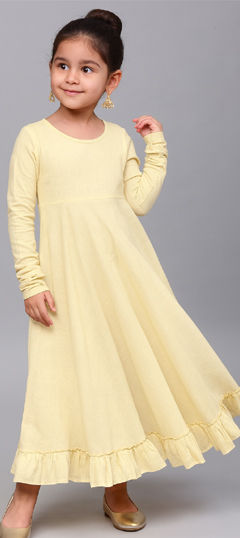 Yellow color Girls Top with Bottom in Cotton Slub fabric with Thread work