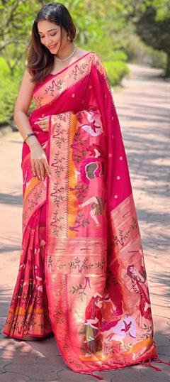 Red and Maroon color Saree in Kanjeevaram Silk fabric with Weaving work