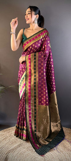 Pink and Majenta color Saree in Banarasi Silk fabric with Weaving work