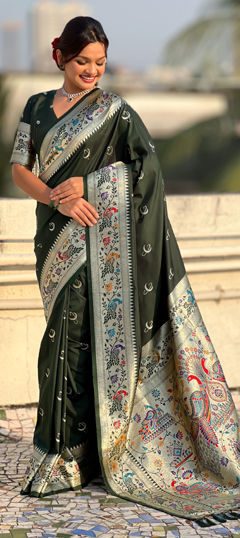 Green color Saree in Silk fabric with Weaving work