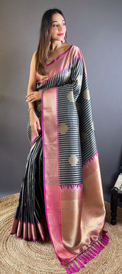 Black and Grey color Saree in Banarasi Silk fabric with Weaving work