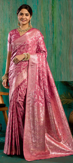Pink and Majenta color Saree in Satin Silk fabric with Weaving work