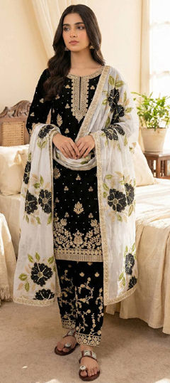Black and Grey color Salwar Kameez in Silk fabric with Embroidered, Sequence, Thread, Zari work