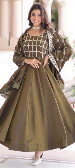 Green color Gown in Silk fabric with Embroidered, Sequence, Zari work