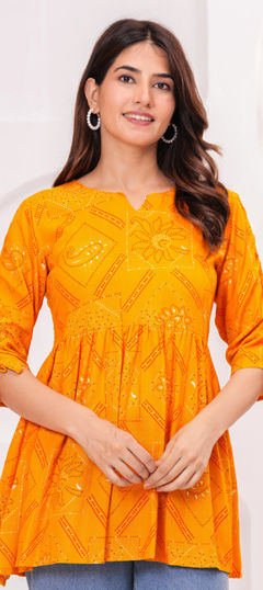 Yellow color Kurti in Rayon fabric with Bandhej, Printed work