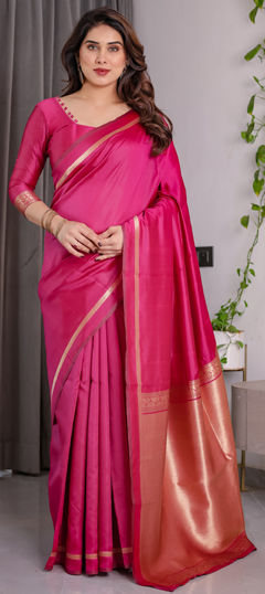 Pink and Majenta color Saree in Jacquard fabric with Weaving work