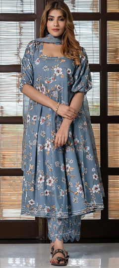 Black and Grey color Salwar Kameez in Cotton fabric with Floral, Printed work