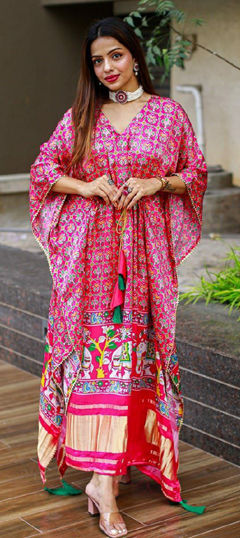 Multicolor color Kaftan in Satin Silk fabric with Printed work