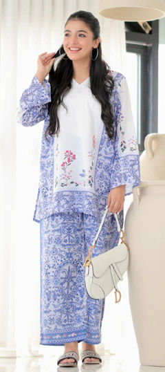Purple and Violet color Co-ords Set in Rayon, Viscose fabric with Floral, Printed work