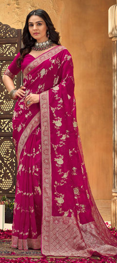 Pink and Majenta color Saree in Silk fabric with Weaving work