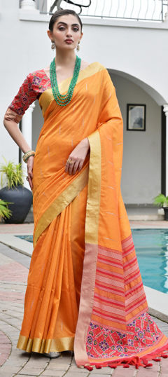 Orange color Saree in Raw Silk fabric with Weaving, Zari work