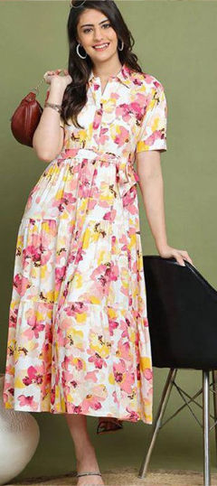 Multicolor color Dress in Rayon fabric with Digital Print, Floral work