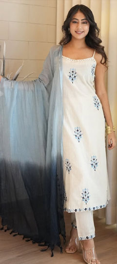 Black and Grey color Salwar Kameez in Cotton Flex fabric with Embroidered, Thread work