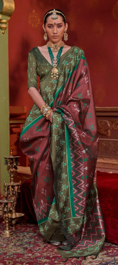 Red and Maroon color Saree in Art Silk fabric with Printed work