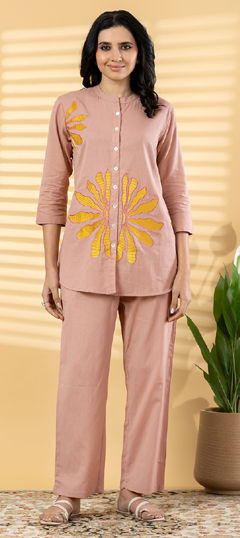 Pink and Majenta color Co-ords Set in Cotton Flex fabric with Embroidered, Resham, Thread work