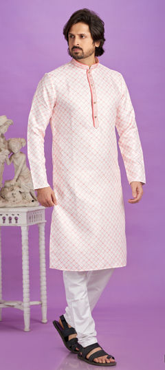 Pink and Majenta color Kurta Pyjamas in Cotton fabric with Digital Print work