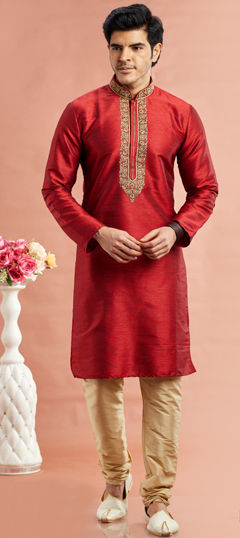 Red and Maroon color Kurta Pyjamas in Banarasi Silk fabric with Embroidered work