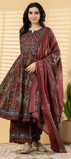 Red and Maroon color Salwar Kameez in Cotton fabric with Cut Dana, Printed, Sequence work