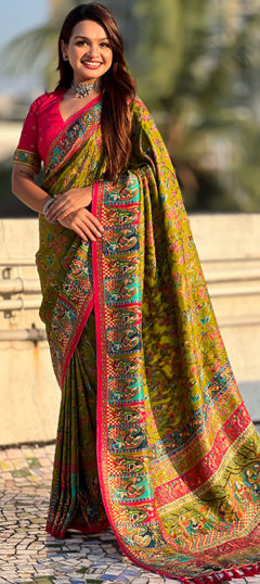 Green color Saree in Viscose fabric with Printed, Weaving work