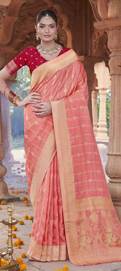Pink and Majenta color Saree in Silk fabric with Weaving work