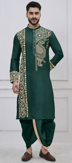 Green color Dhoti Kurta in Viscose fabric with Embroidered, Thread work