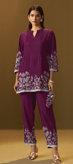 Red and Maroon color Co-ords Set in Rayon fabric with Floral, Printed work