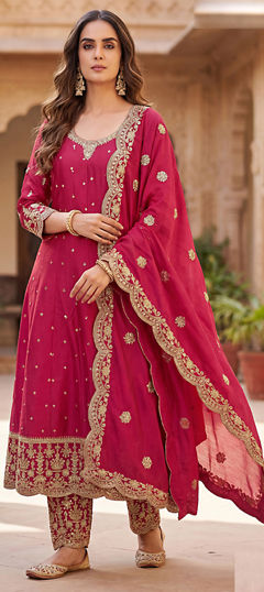 Pink and Majenta color Salwar Kameez in Georgette fabric with Embroidered, Sequence, Thread work