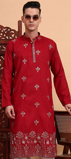 Red and Maroon color Kurta in Cotton fabric with Embroidered, Thread work