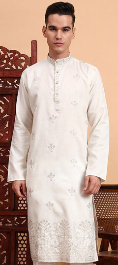 White and Off White color Kurta in Cotton fabric with Embroidered, Thread work