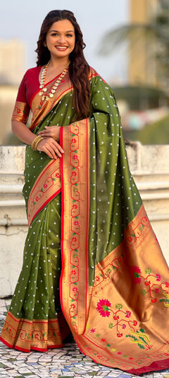 Green color Saree in Silk fabric with Weaving work