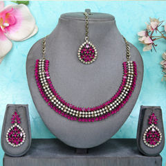 Gold Rodium Polish Pink and Majenta color Necklace in Metal Alloy studded with CZ Diamond, Pearl