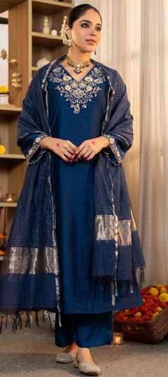 Blue color Salwar Kameez in Silk fabric with Embroidered, Resham, Thread work