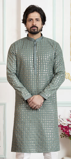 Green color Kurta in Art Silk fabric with Embroidered work