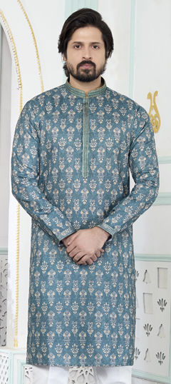 Green color Kurta in Art Silk fabric with Digital Print work
