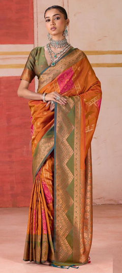 Beige and Brown color Saree in Handloom fabric with Weaving work