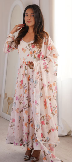 White and Off White color Salwar Kameez in Georgette fabric with Floral, Printed work