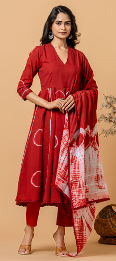 Red and Maroon color Salwar Kameez in Cotton fabric with Lace, Printed, Tye n Dye work