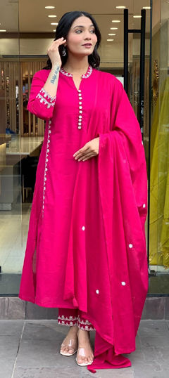 Pink and Majenta color Salwar Kameez in Chanderi Silk fabric with Embroidered, Thread work