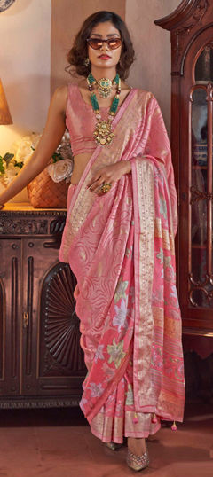 Pink and Majenta color Saree in Georgette fabric with Printed, Weaving work