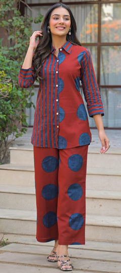 Blue, Red and Maroon color Co-ords Set in Cotton fabric with Printed work