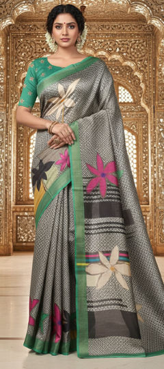 Multicolor color Saree in Crepe Silk fabric with Digital Print work